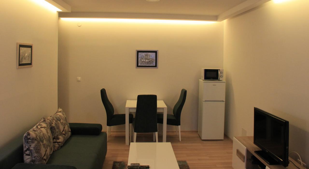 "E&S" Apartment Mostar Exterior photo