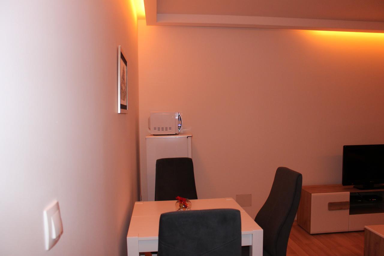 "E&S" Apartment Mostar Exterior photo