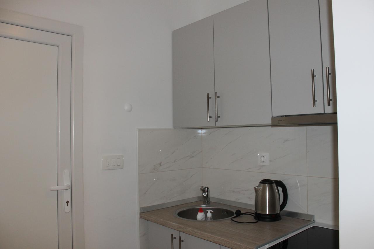 "E&S" Apartment Mostar Exterior photo